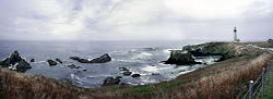 Oregon coast panorama - Yaquina Head Lighthouse - Newport