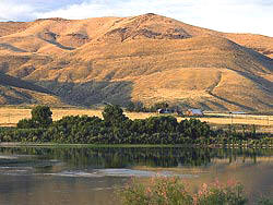 Homestead - Old Oregon Trail Hwy