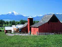 Strawberry Mt: Strawberry Barn