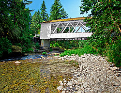 1273 Hannah Covered Bridge 1936 across Thomas Creek, Scio 44°42'43.3"N 122°43'07.3"W