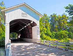 1288 Pengra Covered Bridge over Fall Creek, Eugene  43°57'57.7"N 122°50'43.5"W