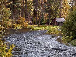 Metolius recreation; cabin campground