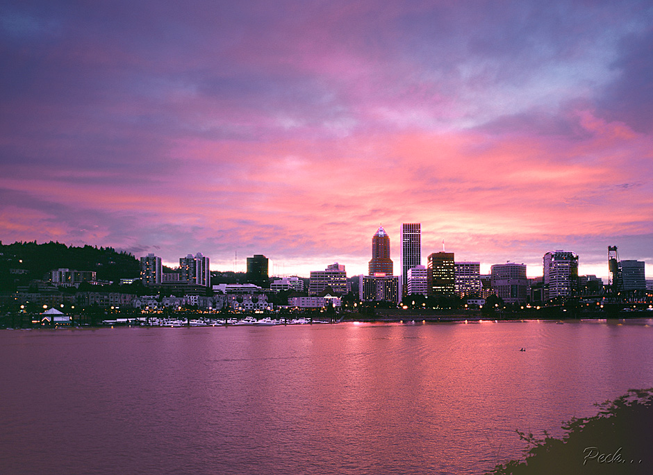 Portland Cityscape, pink sunset, Willamette River
