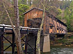 Oregon covered bridge - McKee over the Applegate