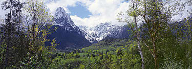 3 pointed Cathedral Spires of Mt Index (5979ft)