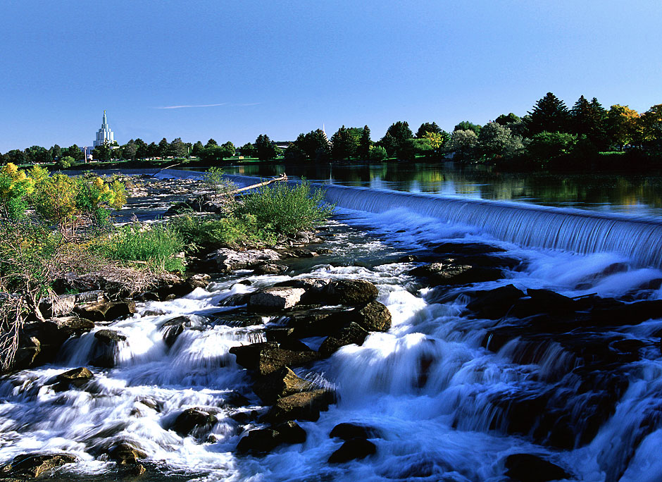 Buy this Falls on Snake River at Idaho Falls picture