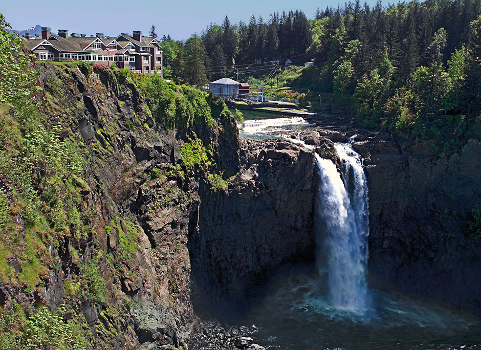 Snoqualmie State Park PSE= Puget Sound Energy is the hydroelectric dam