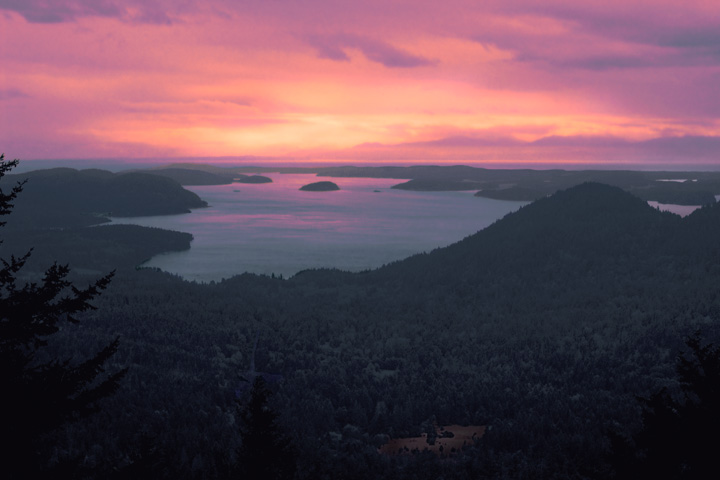 Puget Sound photographs - Millionaire Shipbuilder, Moran, donated park to Orcas Island