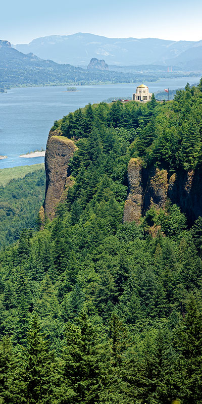 Vertical Panorama from Crown Point in Columbia Gorge, Oregon