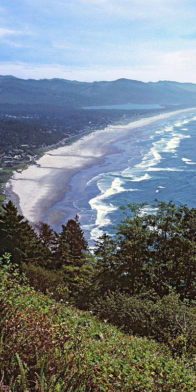 Neahkanie Mountain View of Pacific Ocean waves