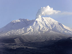 Closeup from the Coldwater Ridge side of Mount Saint Helens